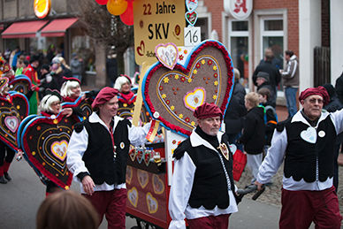 13. Karneval 2015 in Stolzenau. Fliegenfischule-Mittelweser.de