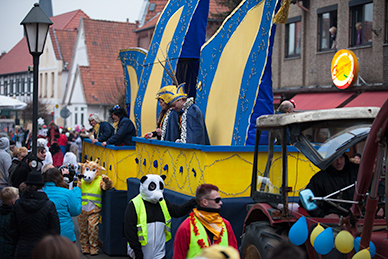 49. Karneval 2015 in Stolzenau. Fliegenfischule-Mittelweser.de